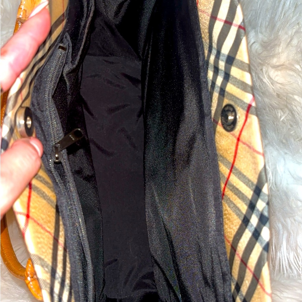 Authentic Denim Burberry- authenticated by the top authenticator in Poshmark! - Picture 5 of 9